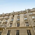 One-bedroom flat close to Champs-Elysées&Eiffel Tower