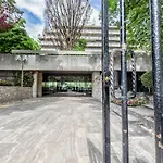 Luxe, Avenue Foch
