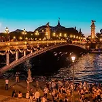 Avenue des Champs Elysées - Studio KS