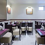 Family Stay Near Montparnasse