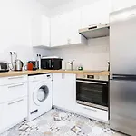 Luxurious And Cosy Apt In The Center Of Paris 14
