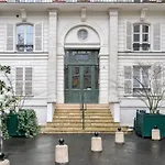 Calm&atypical studio close to Quartier Latin in Paris - Welkeys