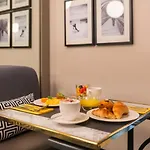 Hotel Le Marquis By Inwood Hotels