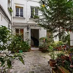 Lovely studio in paris