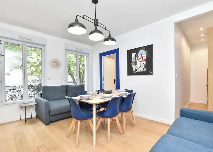 Cmg Place Saint Fargeau 1
