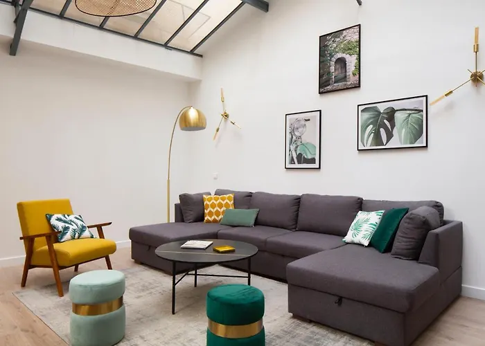 Home Suite Home Saint-Denis