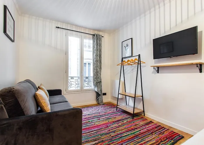 Cmg Saint Antoine - Bastille 9