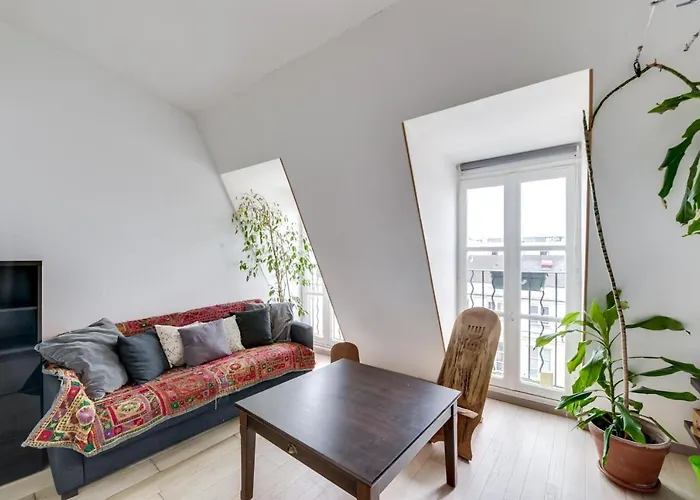 Paris 1St - Chatelet Les Halles - Rue Ferronnerie - Id 161