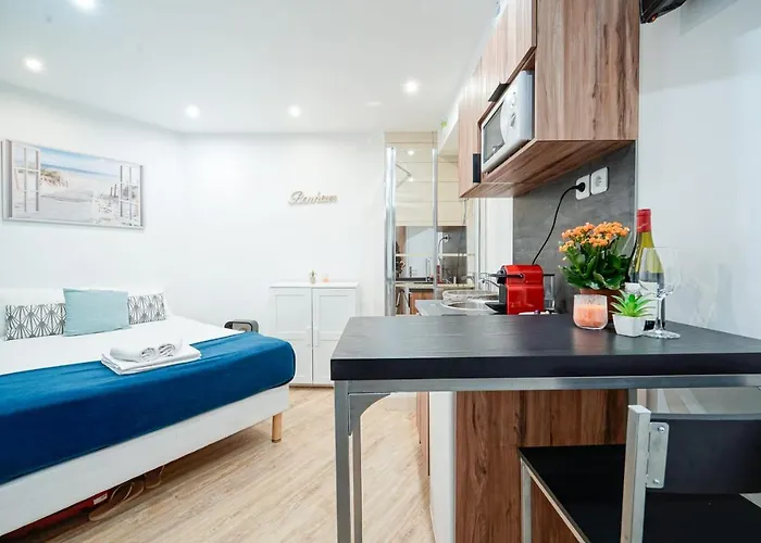 Well located flat for 2 people near Montmartre&Opéra