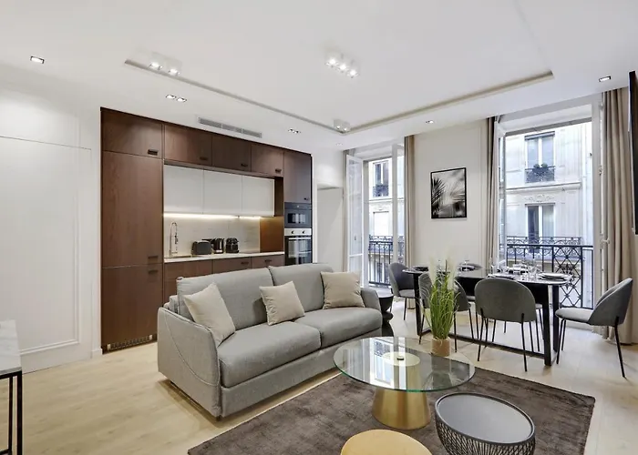 Cmg - Montorgeuil / Centre De Paris