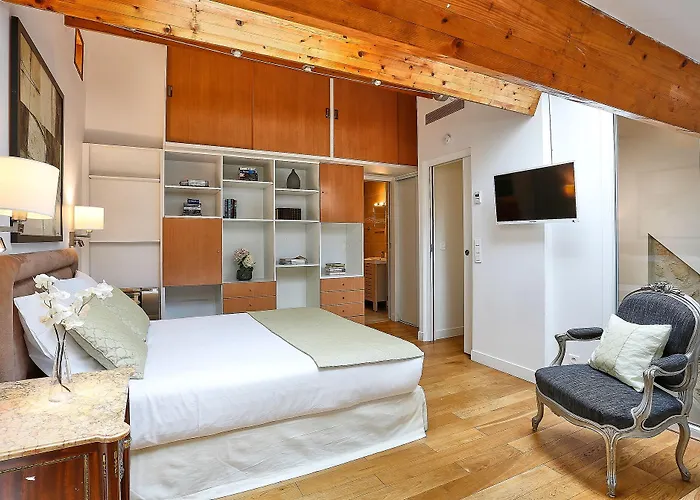 Apartments Du Louvre - St-Honore