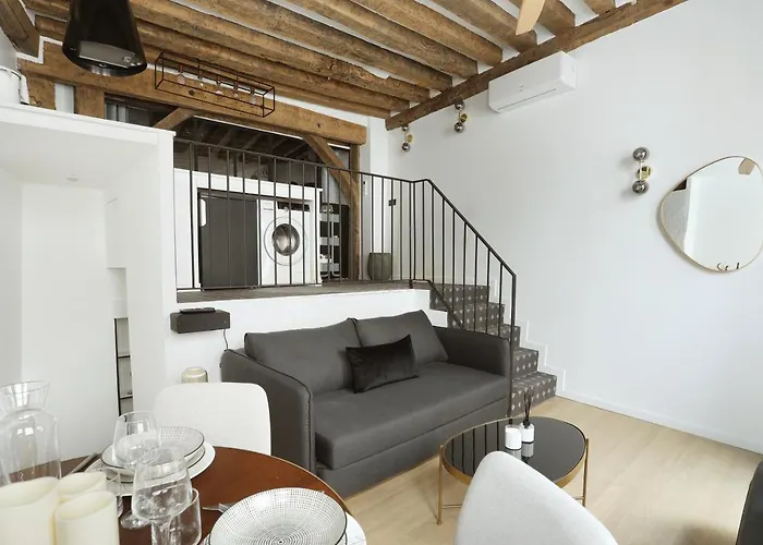 Apartment Saint Germain Des Pres By Studio Prestige