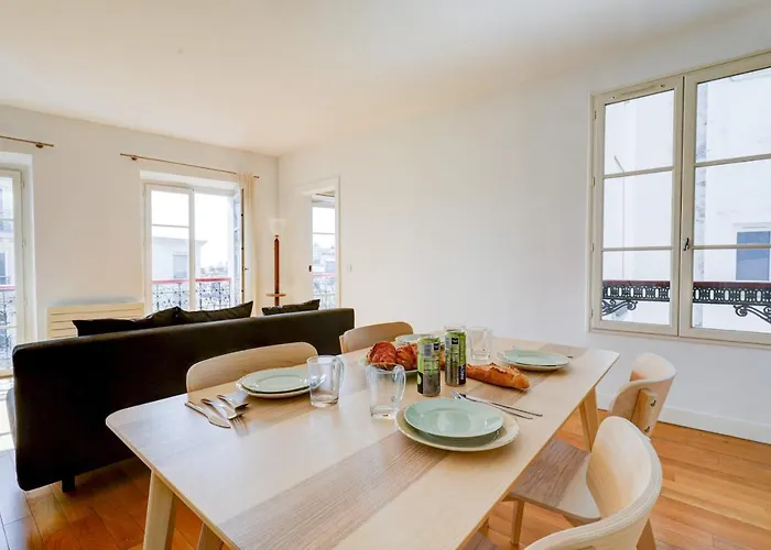 Montmartre - Sacre Coeur City Apartment