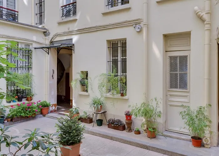 Charmant Studio Au Coeur De Paris Pour 2 Personnes By Weekome