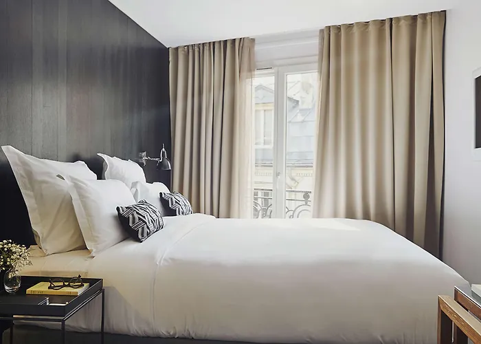 9Hotel Opera