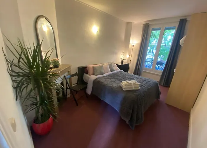 Trendy 2 Rooms Paris 13