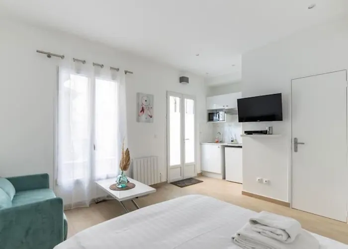 Hsh Montbrun-Alesia I Cosy Studio 3P