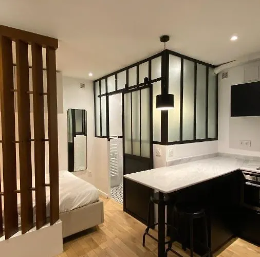 Lovely Cosy Studio In The Heart Of Paris Quartier Montorgueil Sentier