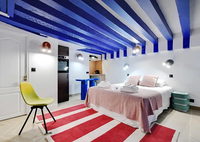 Modern Studio For 2 - Louvre Museum-Rivoli