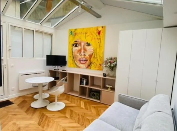 Warm 18M Ideal For Couple In Paris