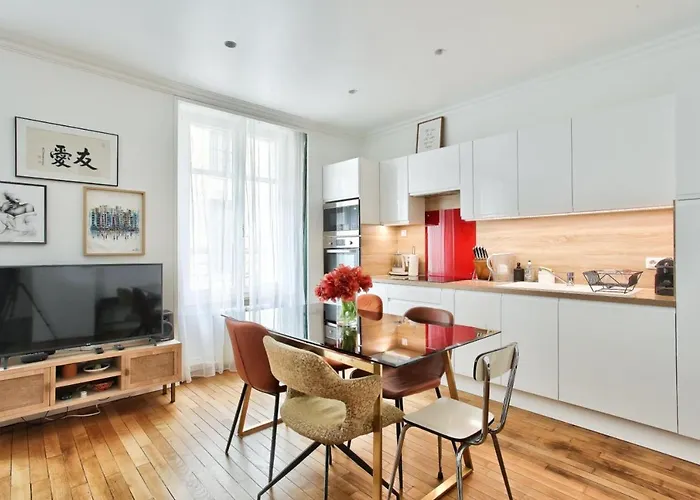 Charming Apartment For 3 - Paris 16E