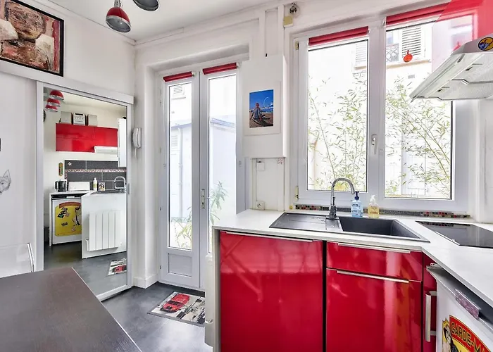 Studio On Mezzanine Floor - Picpusbercy