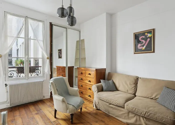 Unit 016 Marais Turenne