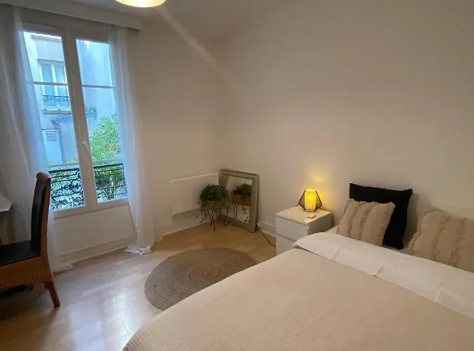 Studio Agreable Proche Tour Eiffel