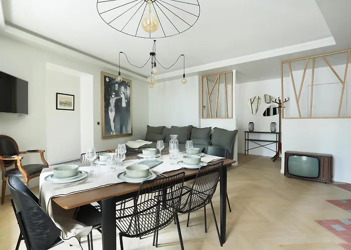Apartment Saint Germain Des Pres By Studio Prestige