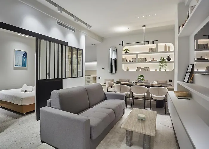 Apartment Sacre Coeur By Studio Prestige