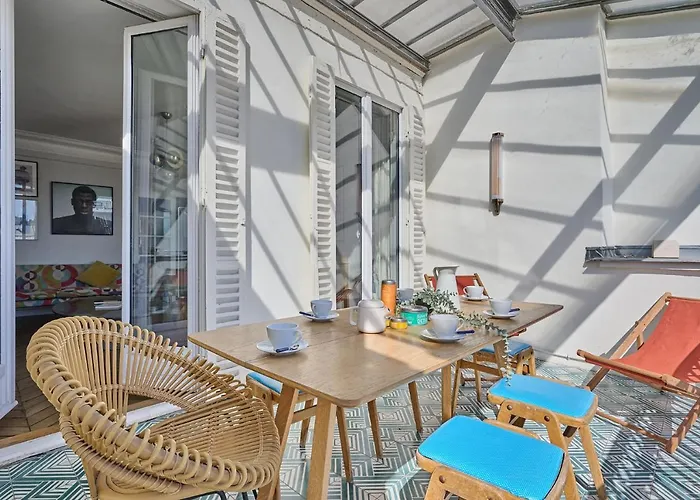 Apartment Center Of Paris With Terrace By Studio Prestige