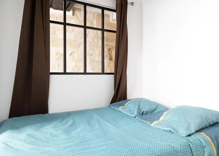 Apartment Lyonnais Center Of Paris