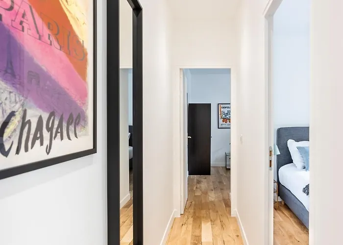 Fantastic Architect Loft For 10 Guests Near Metro