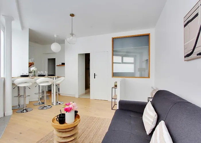 Accueillant Et Moderne - 2Br 4P - Sacre Coeur