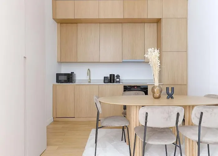 Zen & Luxury 2Br Flat - Eiffel Tower