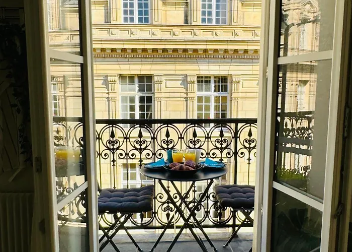 Cosy Studio With Balcony Paris Center - Sorbonne - Pantheon - Notre-Dame