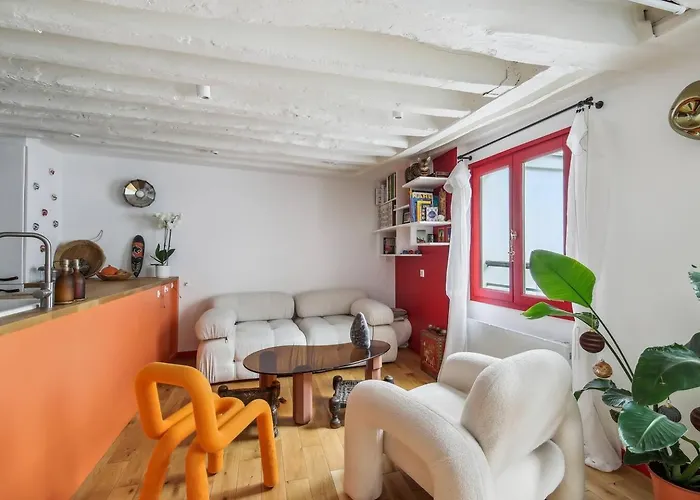 Charming Marais Flat