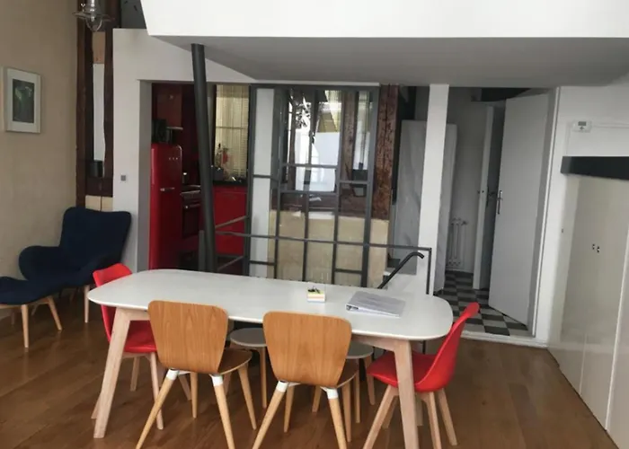 70M2 Loft In The 10Th Arrondissement