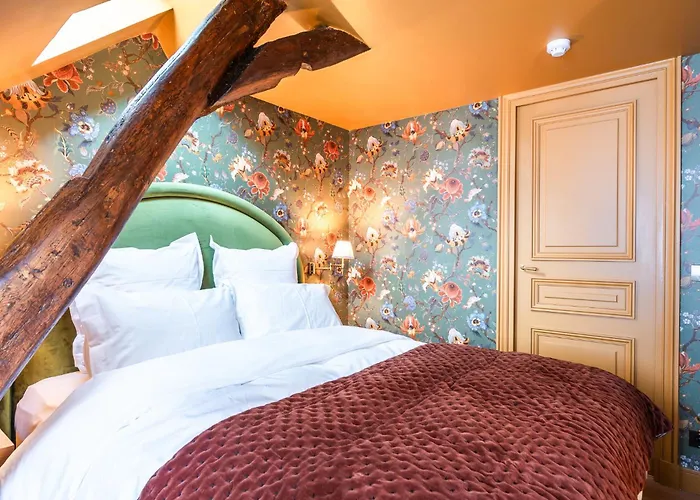 Maison La Boheme Montmartre - Studios & Apartments