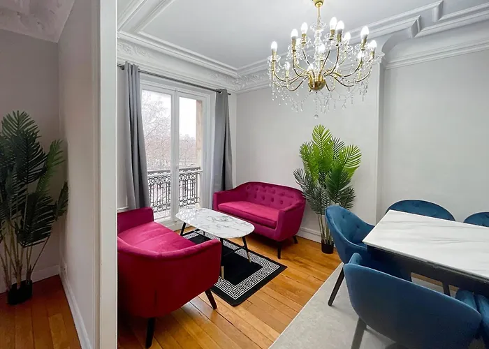 Luxury Flat & Eiffel Tower View