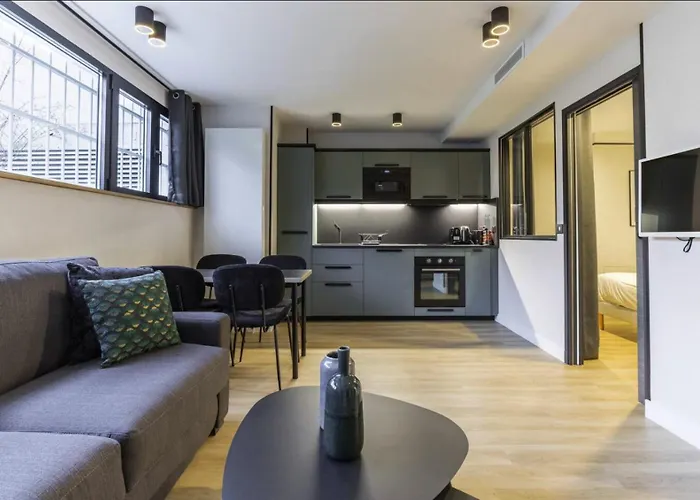 Hsh Parmentier-Couronnes II Appartement Design 4P-1Br