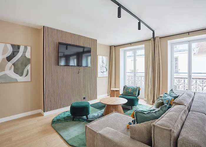 Residence Beaubourg By Studio Prestige