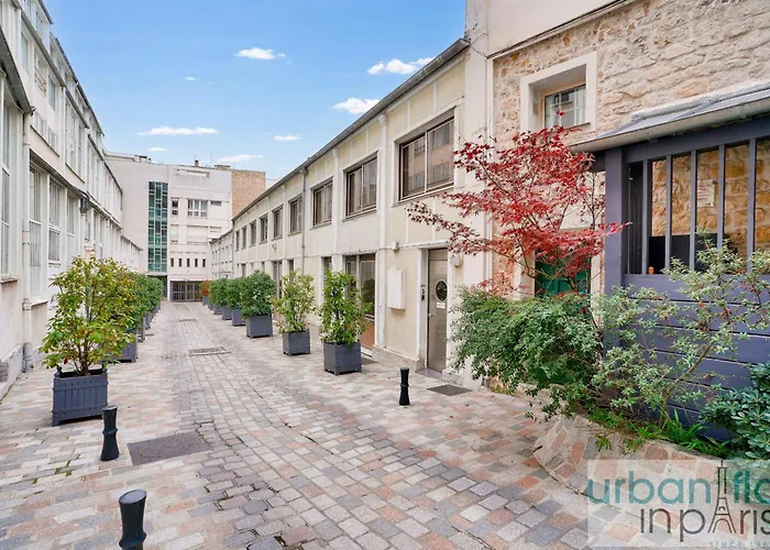 33 - Flat Av des Champs-Élysées