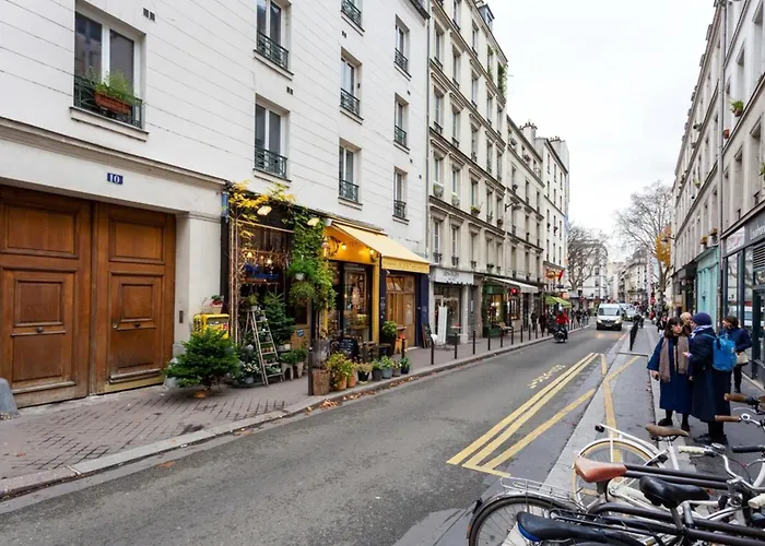 Bright & Modern Studio In Paris
