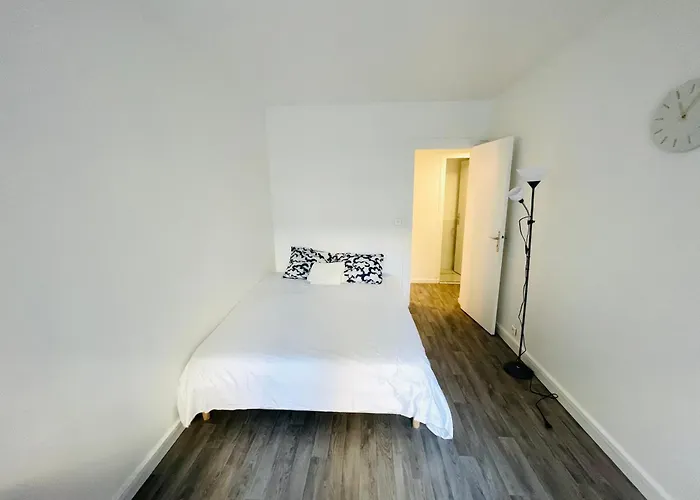 Appartement Bastille - Voltaire - Le Marais - Centre De Paris - 5 Pers