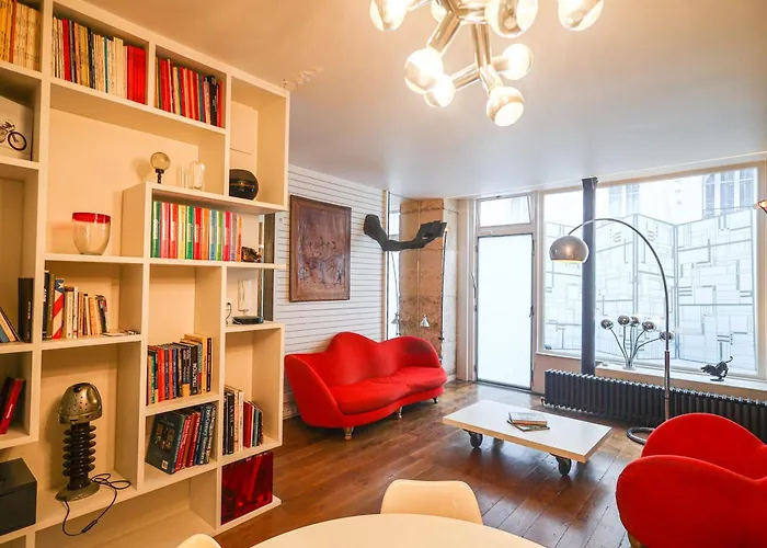 Elegant Appartement Climatise De 65 M2 Avec 2 Ch