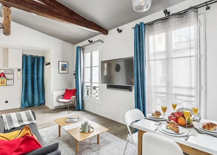 Eiffel Tower & Champ De Mars - 1Br - Cityapartmentstay