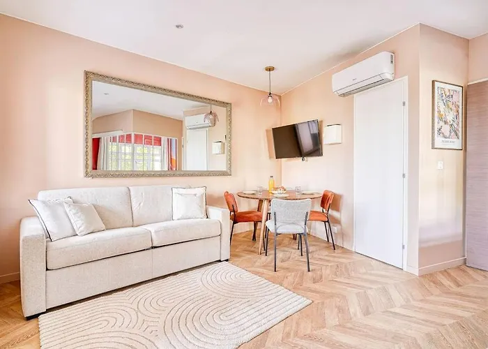 Appartement Proche Parc Monceau Pereire - III