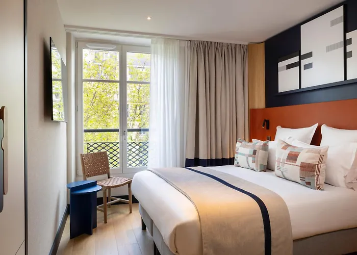 Hôtel Raspail Montparnasse