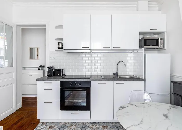 Guestready - Apt. Cosy Et Confortable Dans Le 10E